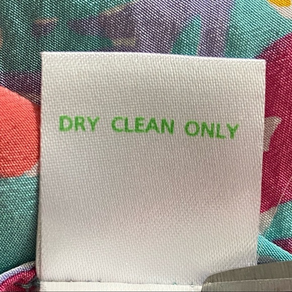 Lilly Pulitzer 100% Silk Floral Long Roll Sleeve Tabs Popover Henley Blouse 4599 - Picture 7 of 9